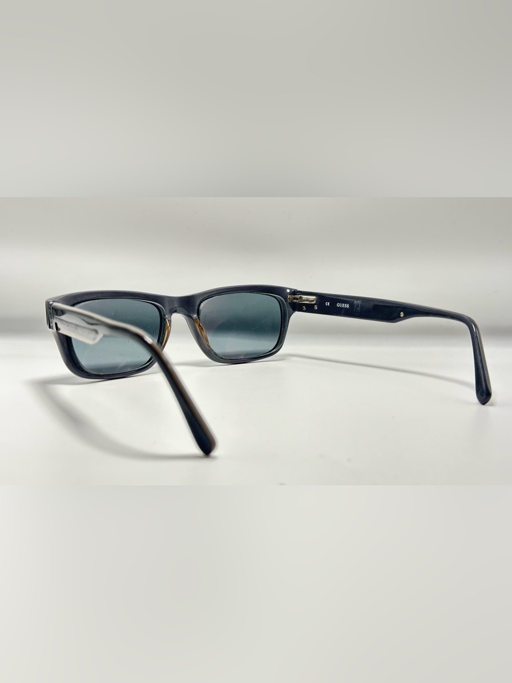 Guess GU1724 Black Oval Sunglasses Frames Only - Picture 5 of 8
